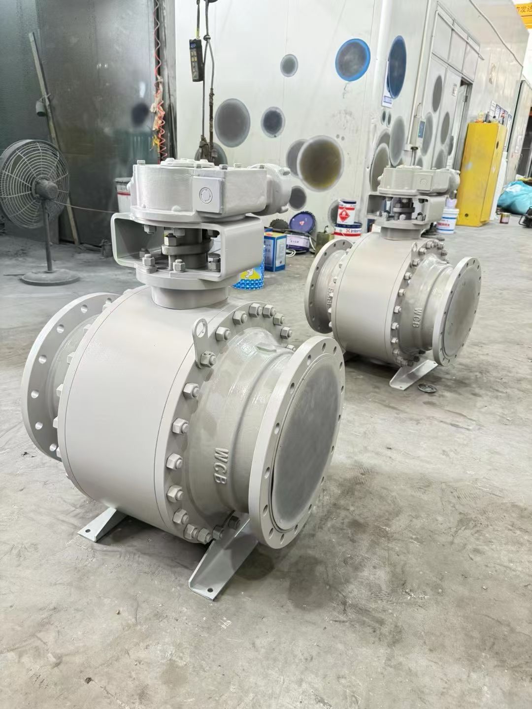 3PCS Cast Steel Trunnion Mounted Ball Valve 3PCS Cast Steel Trunnion Mounted Ball Valve